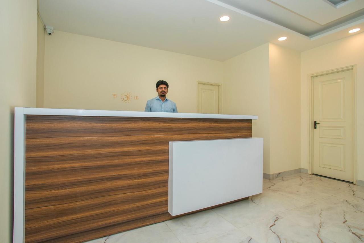 Collection O Premium Eden Au Lac Near Sri Someshwara Swami Temple Бангалор Екстериор снимка